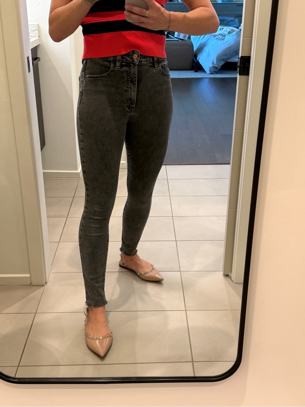 GAP Women's Charcoal Skinny Jeans, Universal Jegging Sky High / Size 26